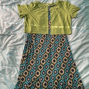 Dressbarn Sleeveless Patterned below-the-knee dress, with removable overcoat